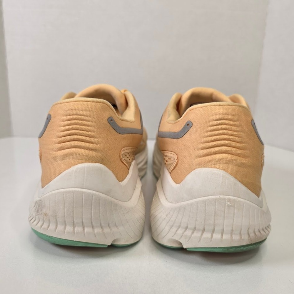 Altra Via Olympus Women's Sz 9.5 Running‎ Shoes Peach Trail Max Cushion - Picture 7 of 13